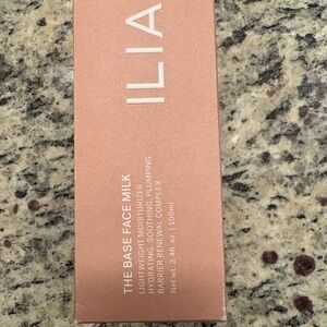 ILIA The Base Face Milk - Soft Pink